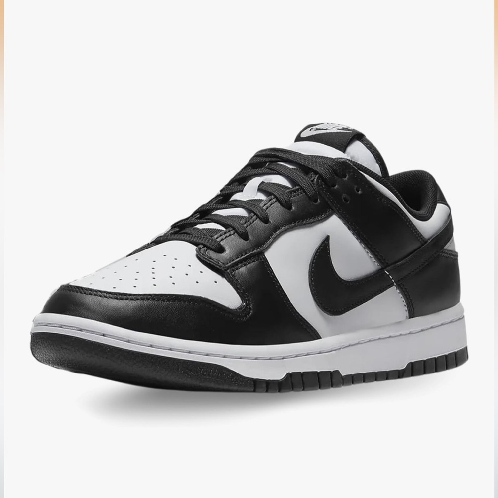 Nike Black and White Athletic Shoes